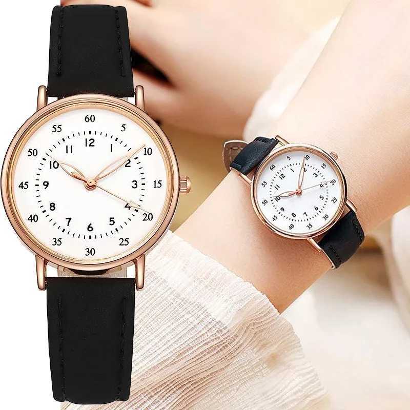 Warm dial watch simple retro watch leather strap high-quality womens casual bracelet watch X250203
