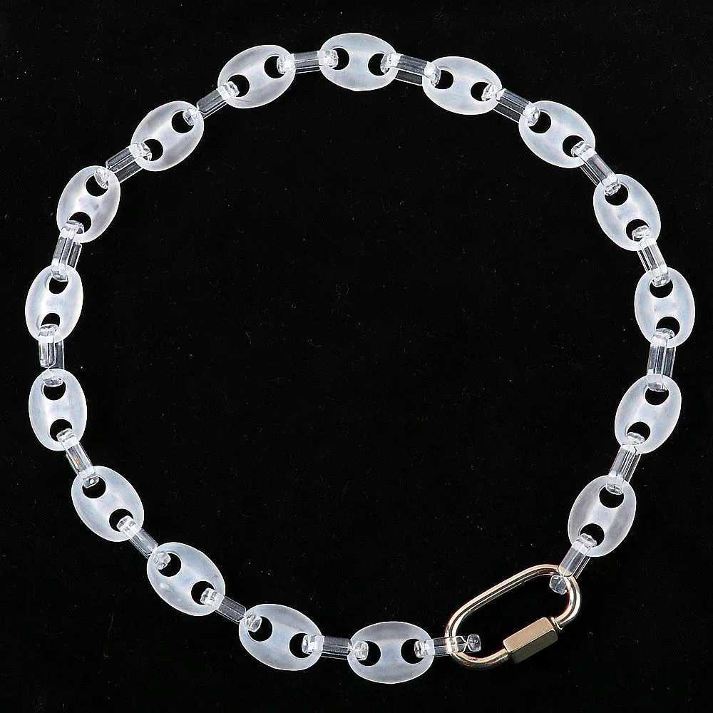 FishSheep Transparent Acrylic Coffee Bean Chain Necklace For Men Women Punk Iridescent Color Pig Nose Pendants Necklaces 2022XJ250121