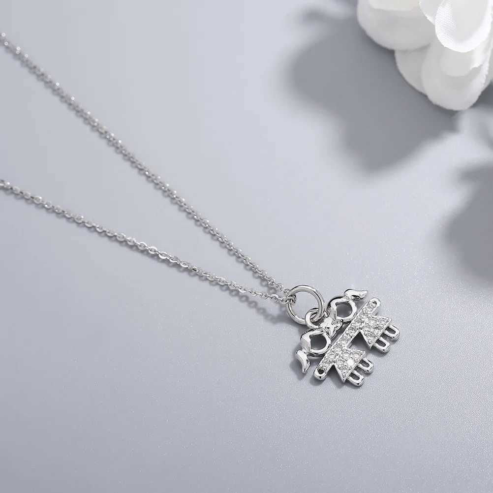 2023 Jan and South Korea 925S Sterling Silver Simple Two Little Girls Set with Diamonds Pendant Collar Chain Junior NecklaceXJ250114