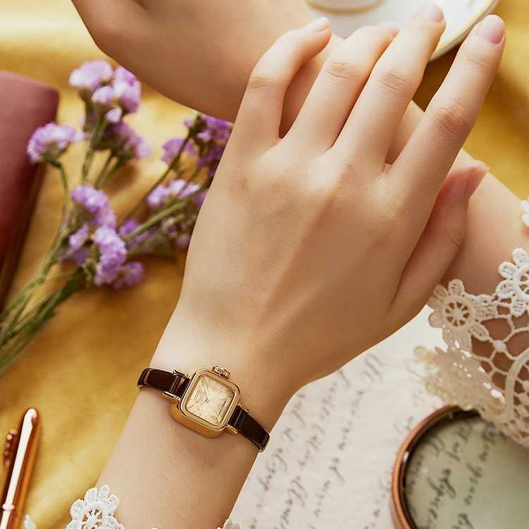 New Wen Minimalist Mechanical Fashion Trend Quartz Watch Suitable for Girl X250203