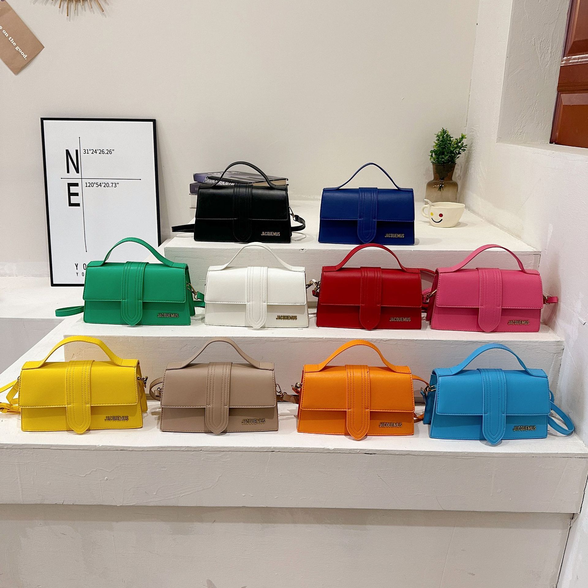 Small designer bag, high-quality shoulder bag, hand-held crossbody bag, small square bag, zero wallet, women's bag, free shipping