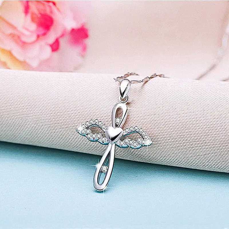 Fashion Cross Pendant Necklace For Women Men Trendy Style Metal Choker Clavicle Chain Party Statement Jewelry Female Gift CollarXJ250121