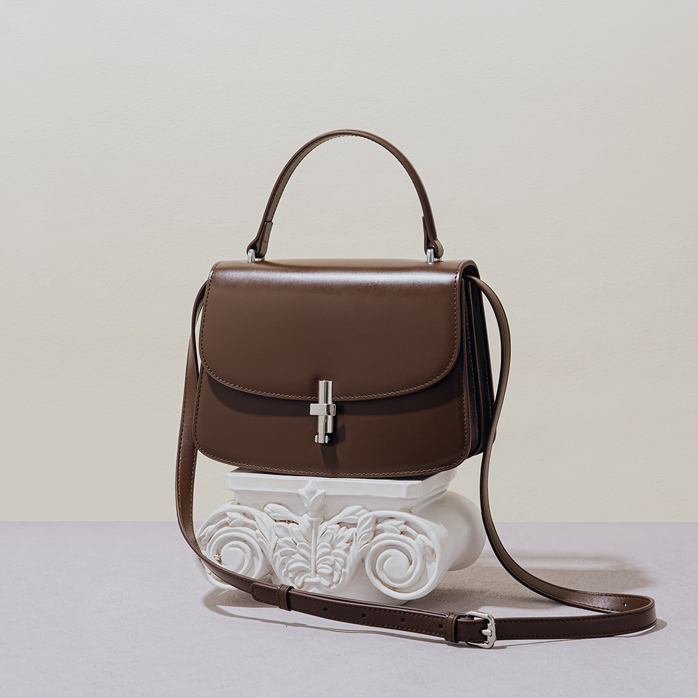 Bag New French Organ Bag Elegant And Elegant, Unique Single Shoulder Bag, High End Genuine Leather Fashion Versatile Handbag