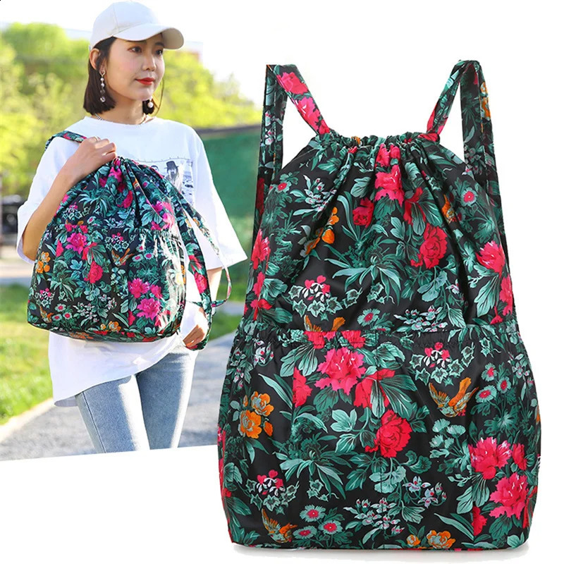 Women Backpack Sports Cloth Bunch Pocket Drawstring Rucksack Womens Folding Portable Shopping Bag Outdoor Travel Packs 250121