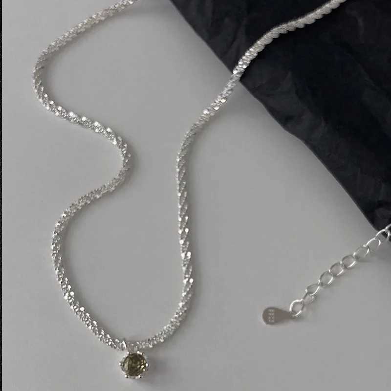 VENTFILLE 925 Sterling Silver Green-Diamond Gypsophila Necklace For Women Flash Temperament Clavicle Chain Girlfriend Gift 2023XJ250114
