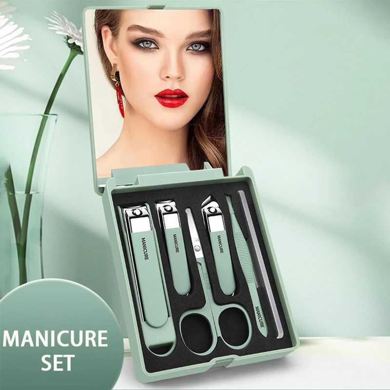 6pcs Nail Care Kit - Compact Travel Case Mirror Kit Salon-Quality Clippers Manicure Kit and Grooming Essentials for Men andXJ250121