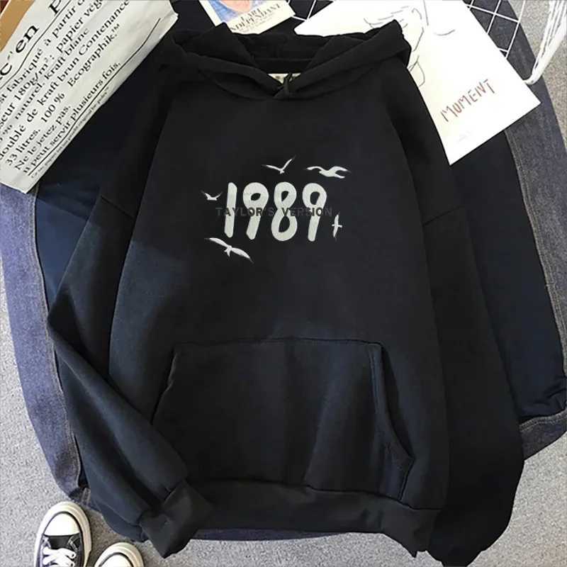 Autumn and Winter New Mens and Womens Hooded Sweatshirt 1989 Taylor Print Warm Hooded Long-sleeved Casual Fashion SweatshirtXJ2500118