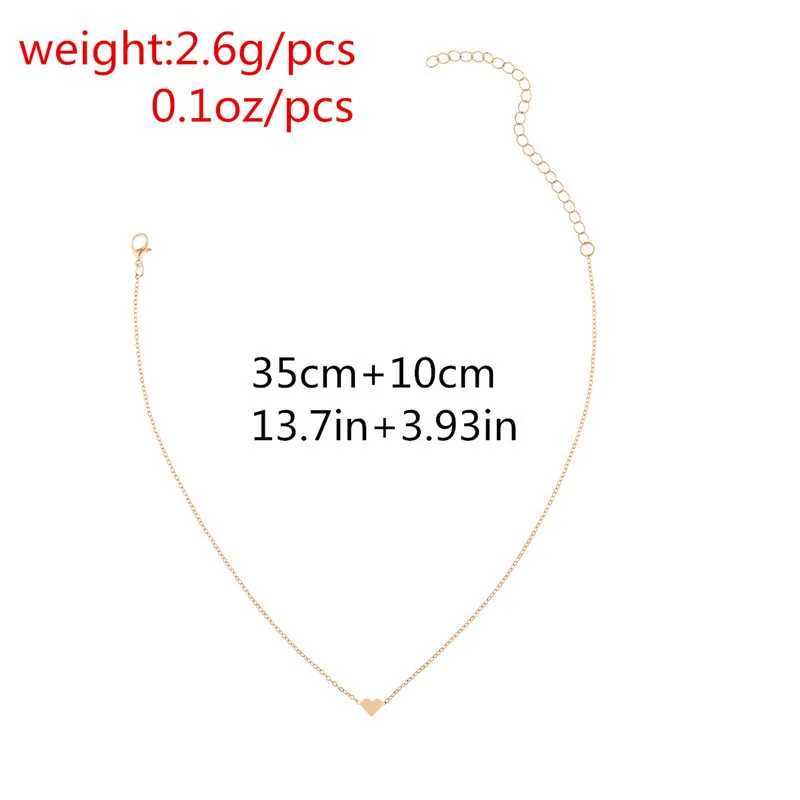 Dovzhna Fashion Tiny Heart Necklace for Women Short Chain Heart Shape Pendant Necklace Gift Bohemian Choker Necklace Gifts NewXJ250121