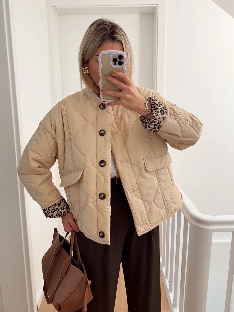 Womens Quilted Button Cotton Clothing Fashionable and Comfortable Retro Casual Jacket 250114