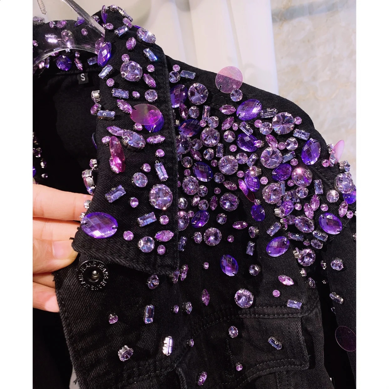 Hand-Stitched Purple Sequin Denim Jacket for Women Autumn Diamond Lapel Single Breasted Washed Cotton Denim Jacket 250116