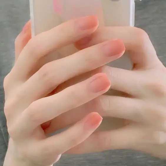 24 pieces of short French jelly pink full set fake nails pressed on nails girl gift fake nails art nail tipsW250120