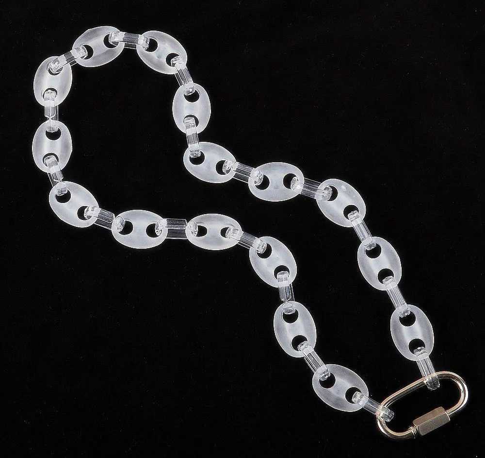 FishSheep Transparent Acrylic Coffee Bean Chain Necklace For Men Women Punk Iridescent Color Pig Nose Pendants Necklaces 2022XJ250121