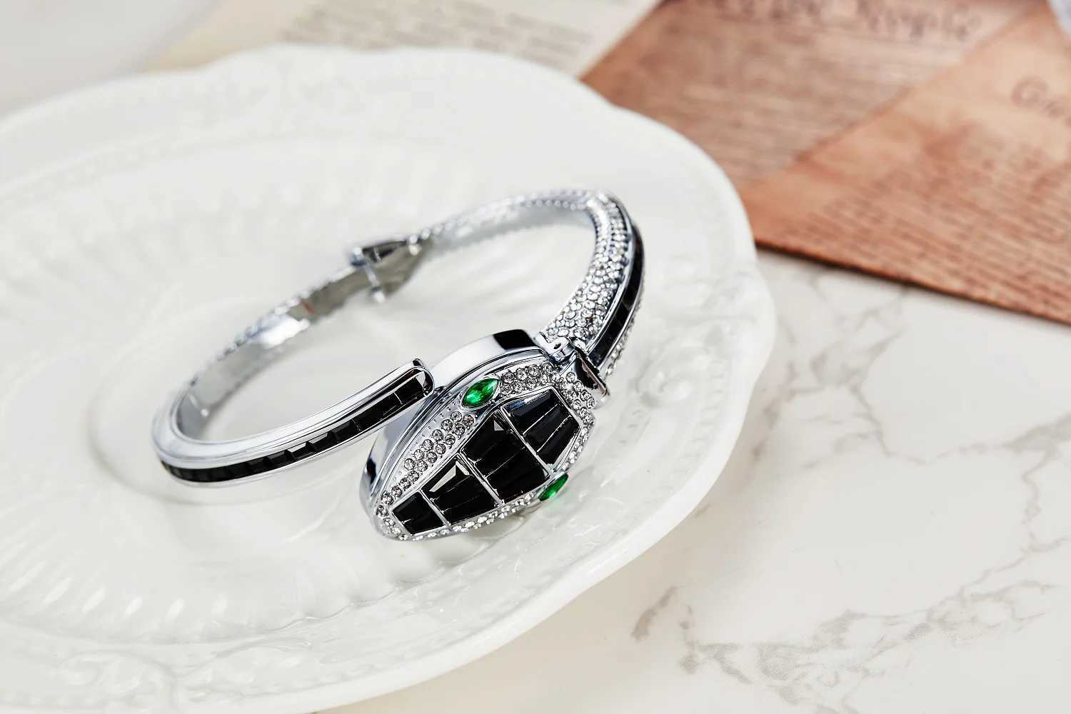 Snake watch Wenshi quartz watch bracelet luxury Wenshi watch fashionable Rhinestone new gift 2023 X250203