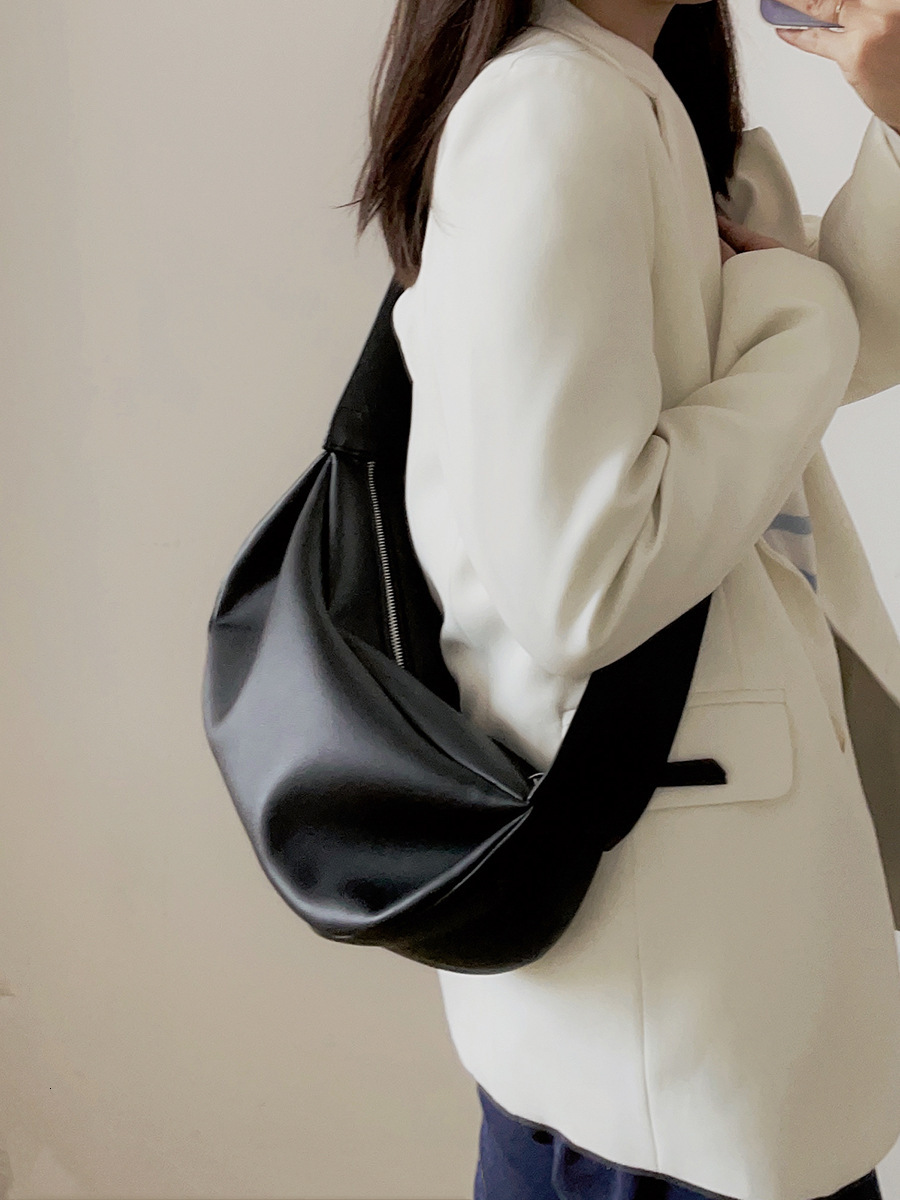 Bag Fashionable Pleated Lazy Crossbody Dumpling Genuine Leather Wide Strap Cloud Underarm 2024 New Single Shoulder Bag For Women