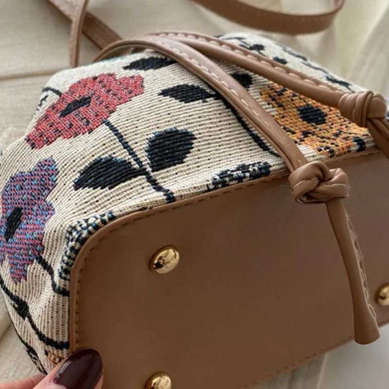 Fi Linen Fabric Bucket Bag Floral Ethnic Style Crossbody Bag Handbag Women Shoulder Bag Luxury Designer Handbag bolsosXJ250121