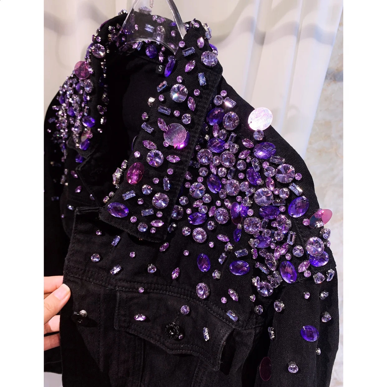 Hand-Stitched Purple Sequin Denim Jacket for Women Autumn Diamond Lapel Single Breasted Washed Cotton Denim Jacket 250116
