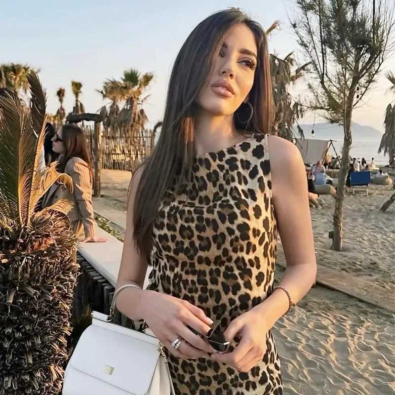 HXAO Mini Leopard Print Dresses Womens Summer Sundresses 2024 Ladies O-Neck Sveless Short Dress Chic Ele Vintage DressesXJ250115