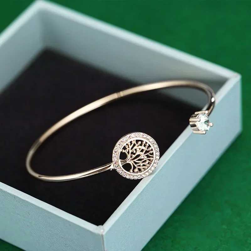 Europe and America Style Simple Delicacy Embed Zircon Tree of Life Bangle Elegance For Women Open Mouths Bracelet Paty Jewelry W250121