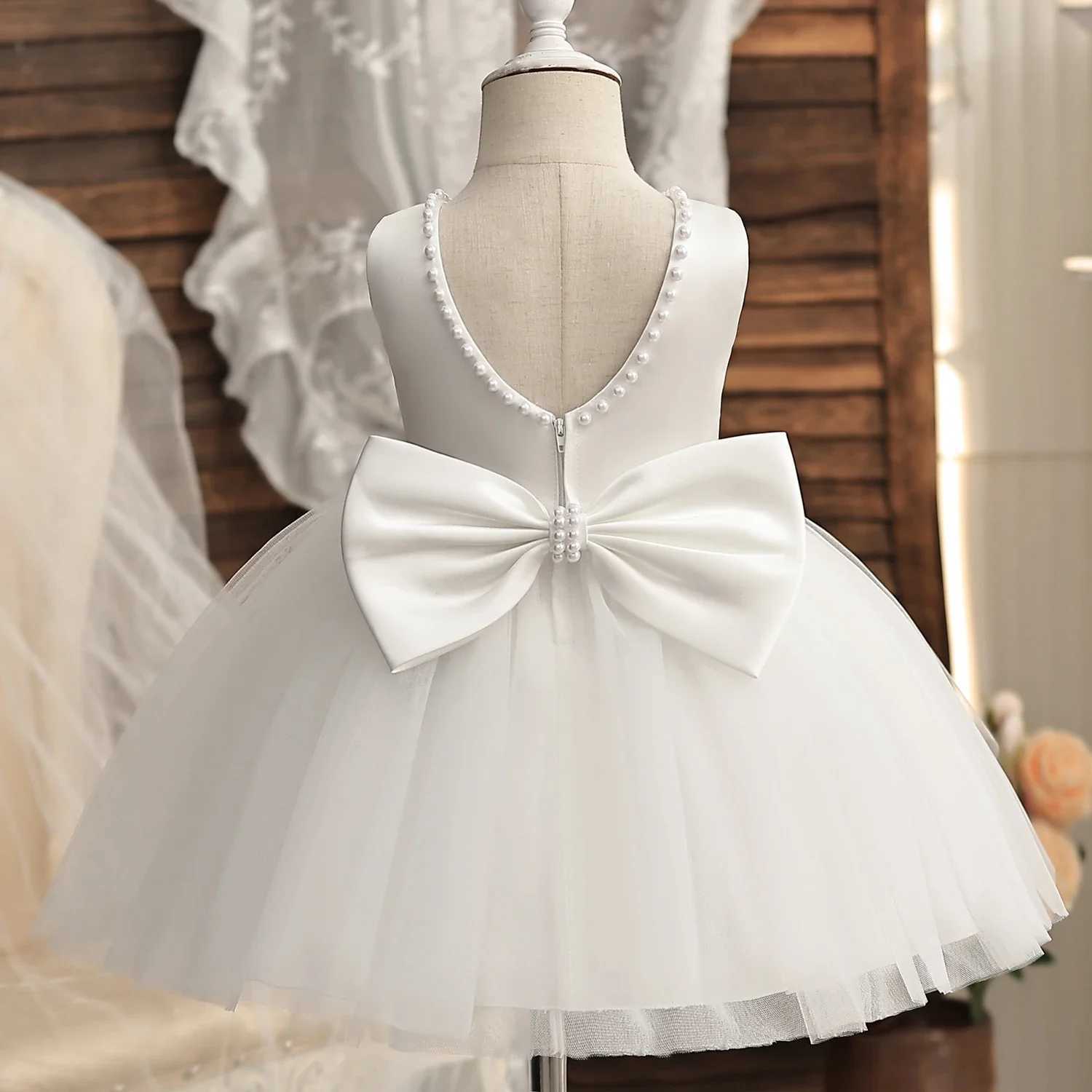 2024 Baby Bath Dress Girls and Childrens Wedding Party Dress Bow Bead Chiffon Christmas Dress X250203