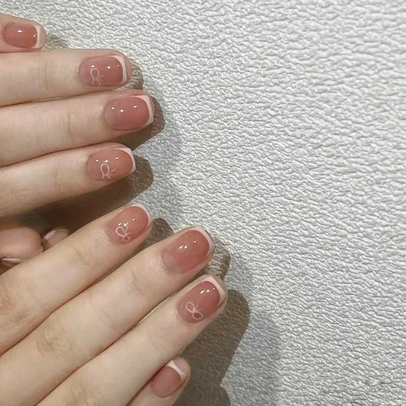 24pcs Pink Fake Nail with Glue Cute White Artificial Nails Wearable Press on Acrylic Nails Square False Nails Press UsW250120