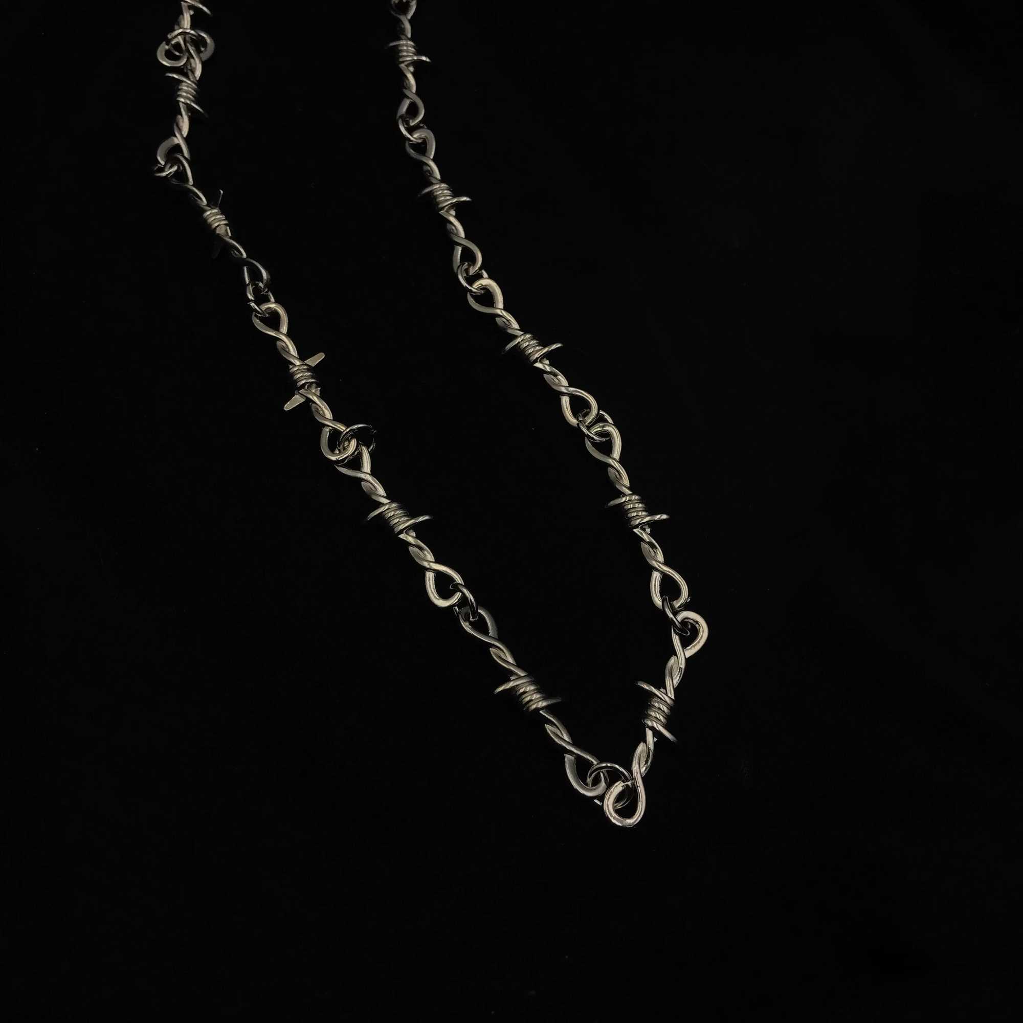 Small Wire Brambles Iron Unisex Choker Necklace Women Hip-hop Gothic Punk Barbed Wire Little Thorns Chain Choker Jewelry GiftsXJ250121