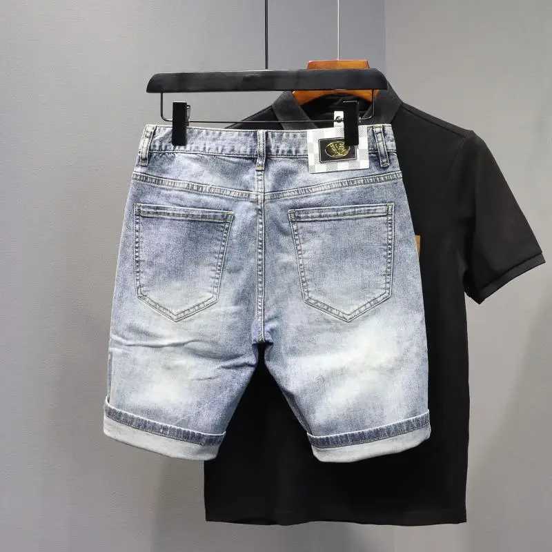 Summer Casual Denim Jeans Shorts Mens Knee Length Embroidered Bear Pattern Luxury Classic Cowboy Short Boyfriend Pants for Men X250203