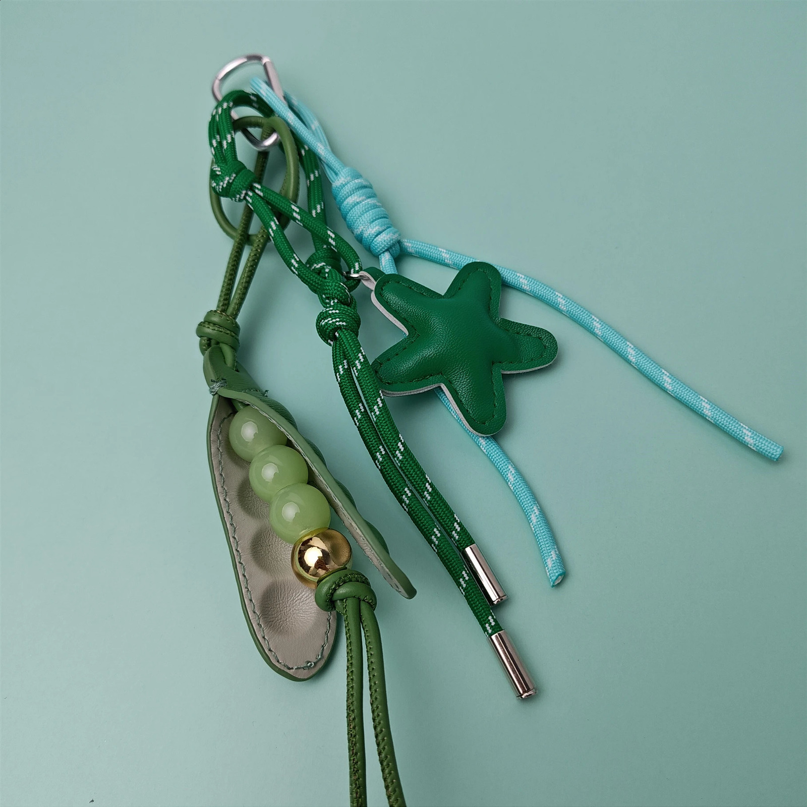 2025 Green Pea Pod Bag Pendant Fashion Classics Handmade Ornament Braided Rope Key Accessories Gift Set Box250114