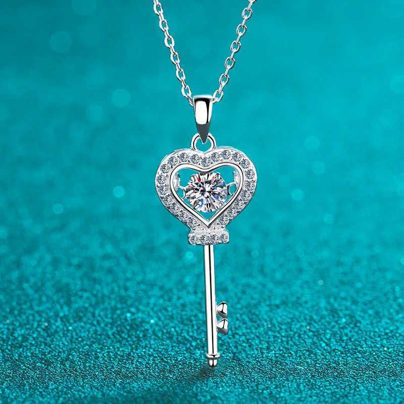 Moissanite Necklace Heart Key Pendant 0.5ct Sterling Silver D VVS1 Lab Diamond with GRA Certificate Necklace for WomenXJ250114