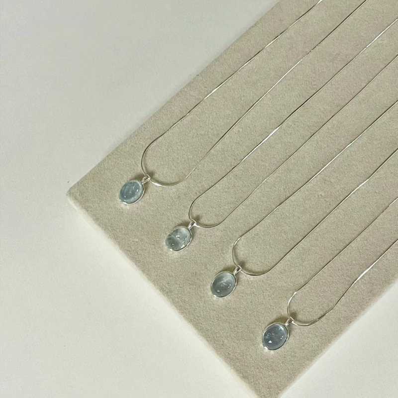 925 Sterling Silver blue Crystal Moonstone Necklace Unique design elliptical natural stone Pendant snake bone chain Gift JewelryXJ250114