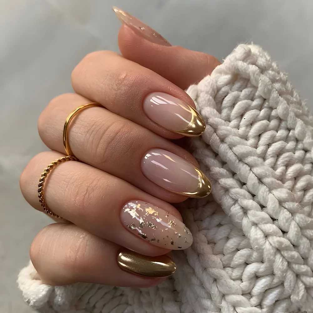 24Pcs Golden French Fake Nail with Almond Head Design Simple Oval False Nails Wearable Press on Nails Full Cover Nail TipsW250120