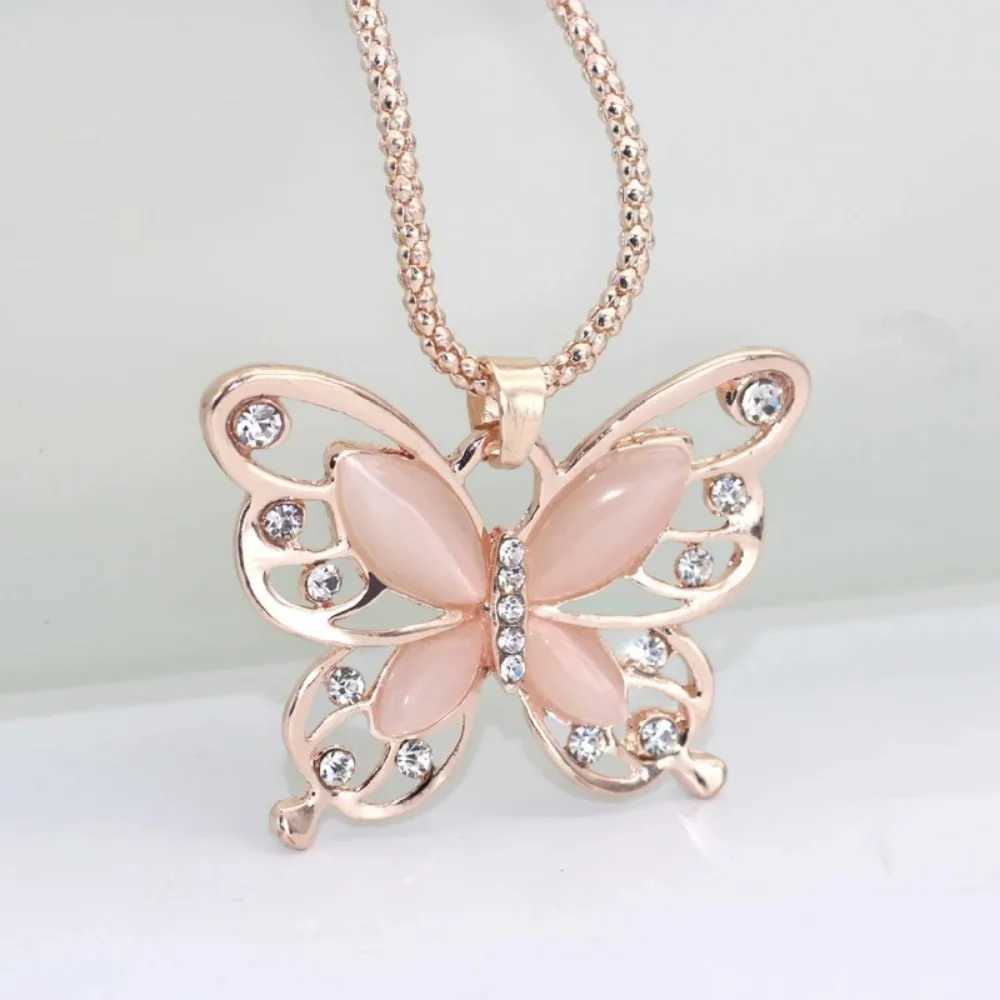 SUMENG 2024 New Necklace Choker Pendent Rose Gold Color Opal Butterfly Pendant Exquisite Sweater Chain For Women GiftsXJ250121
