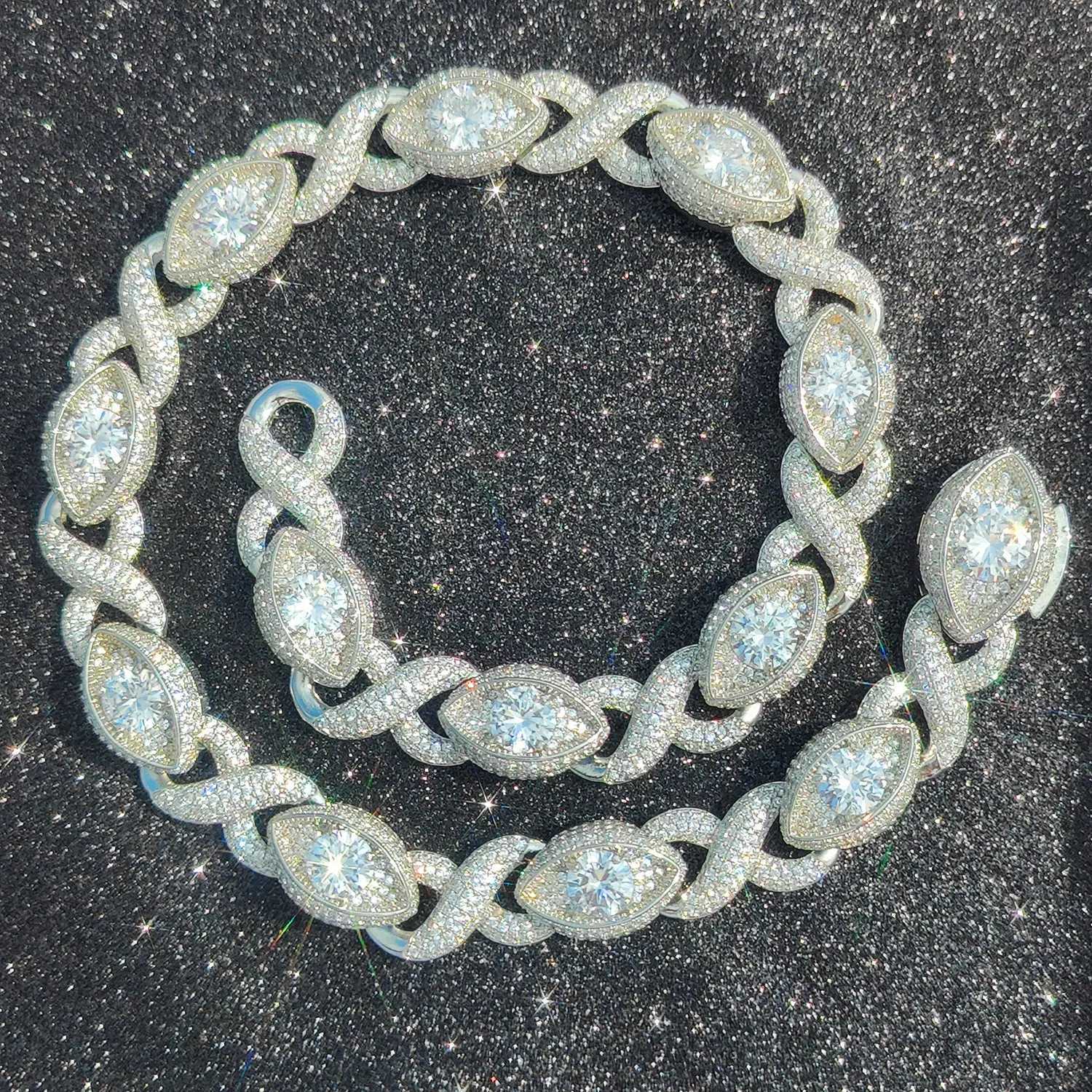 Width 15mm Silver 18k Gold Plated Bling Miami Cuban Link Chain for Men Women Oval d Out Diamond Necklace Hip Hop JewelryXJ250114