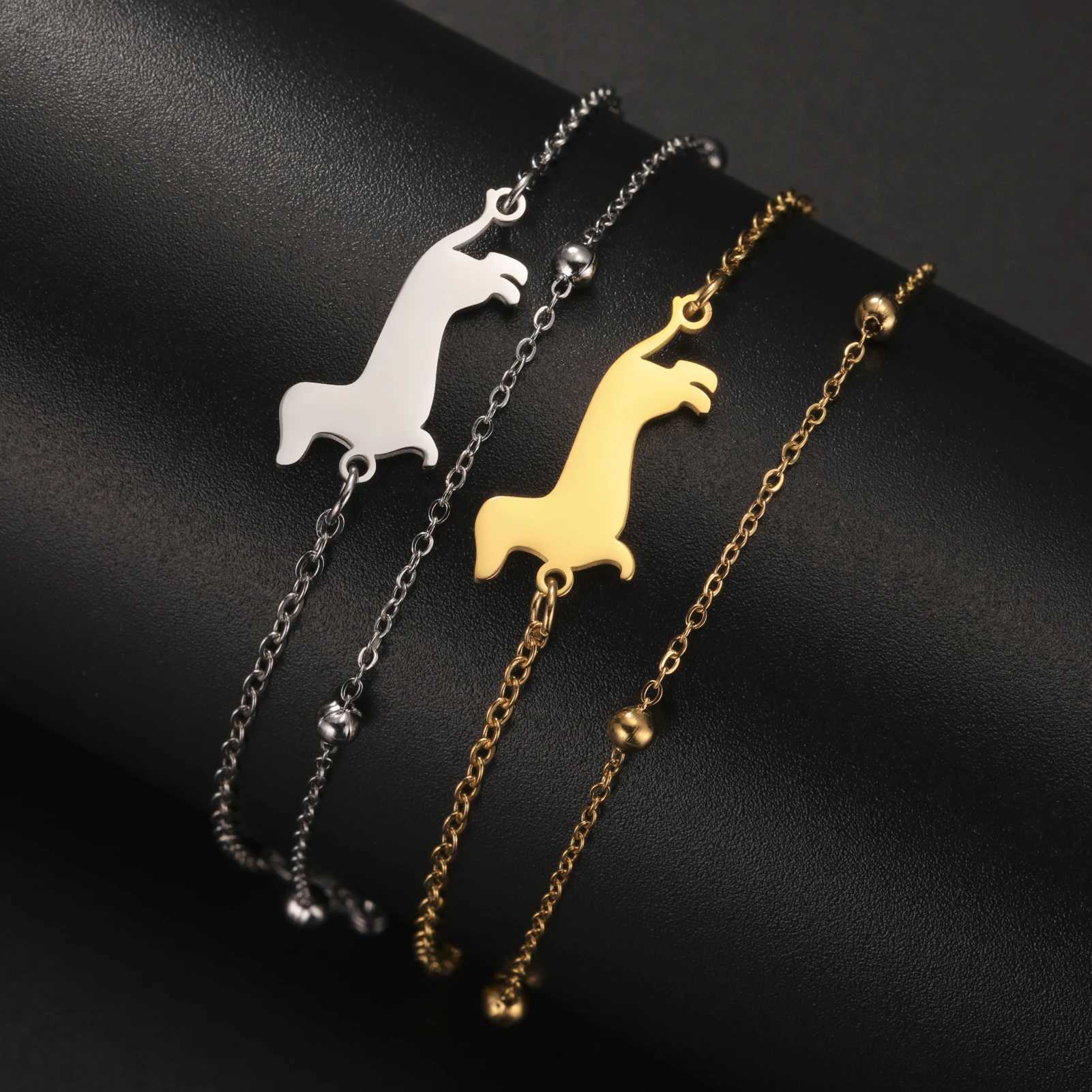 Cute sausage dog stainless steel bracelet suitable for womens Valentines Day jewelry and gift wholesale W250121