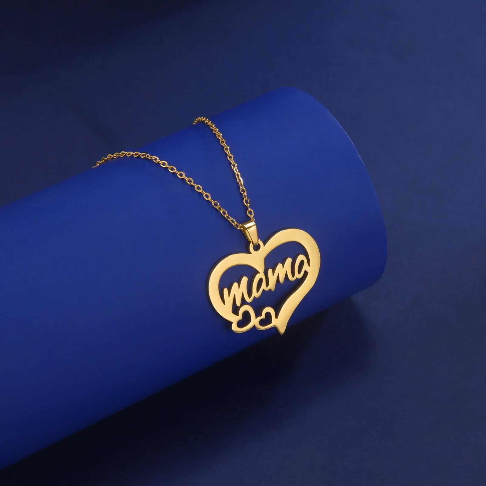 Skyrim Mothers Day Mama Letter Pendant Stainless Steel Necklace for Women Gifts love Pendant Neck Chain Exquisite Jewelry GiftXJ250121