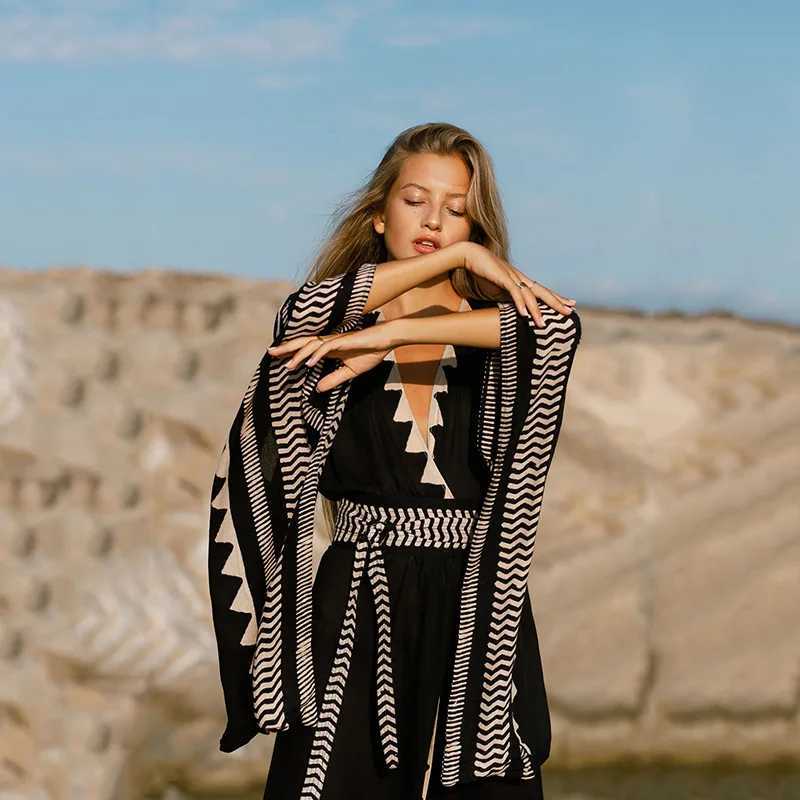 For Beach Kimono Beach Robe Swimsuit Cover Ups Beachwear Long Flared Sleeve Dr Sarong Women Loose Cardigan Bikini Covers W250120