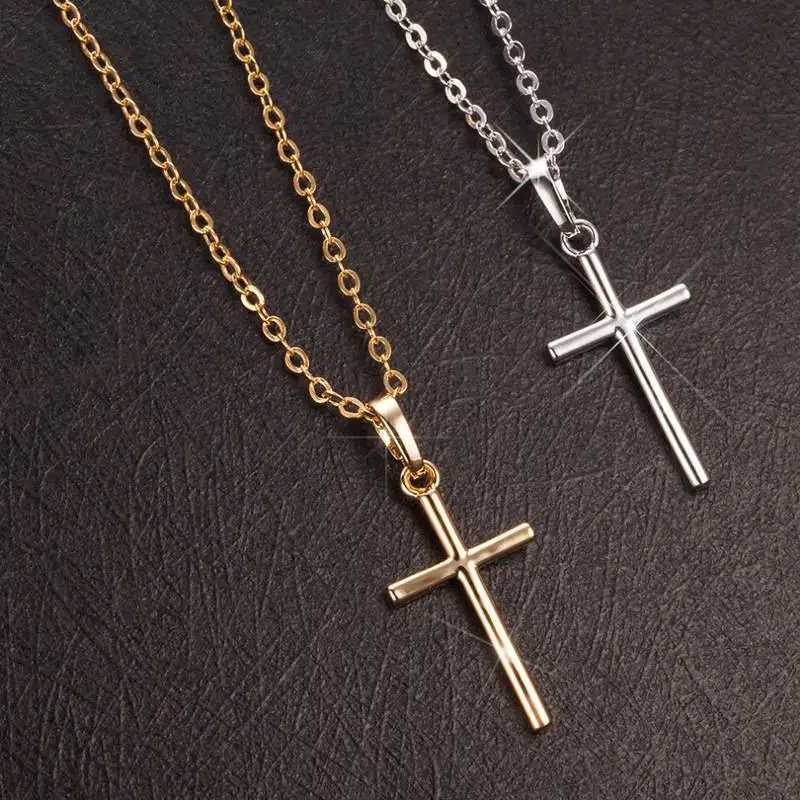 Fashion Cross Pendant Necklace For Women Men Trendy Style Metal Choker Clavicle Chain Party Statement Jewelry Female Gift CollarXJ250121