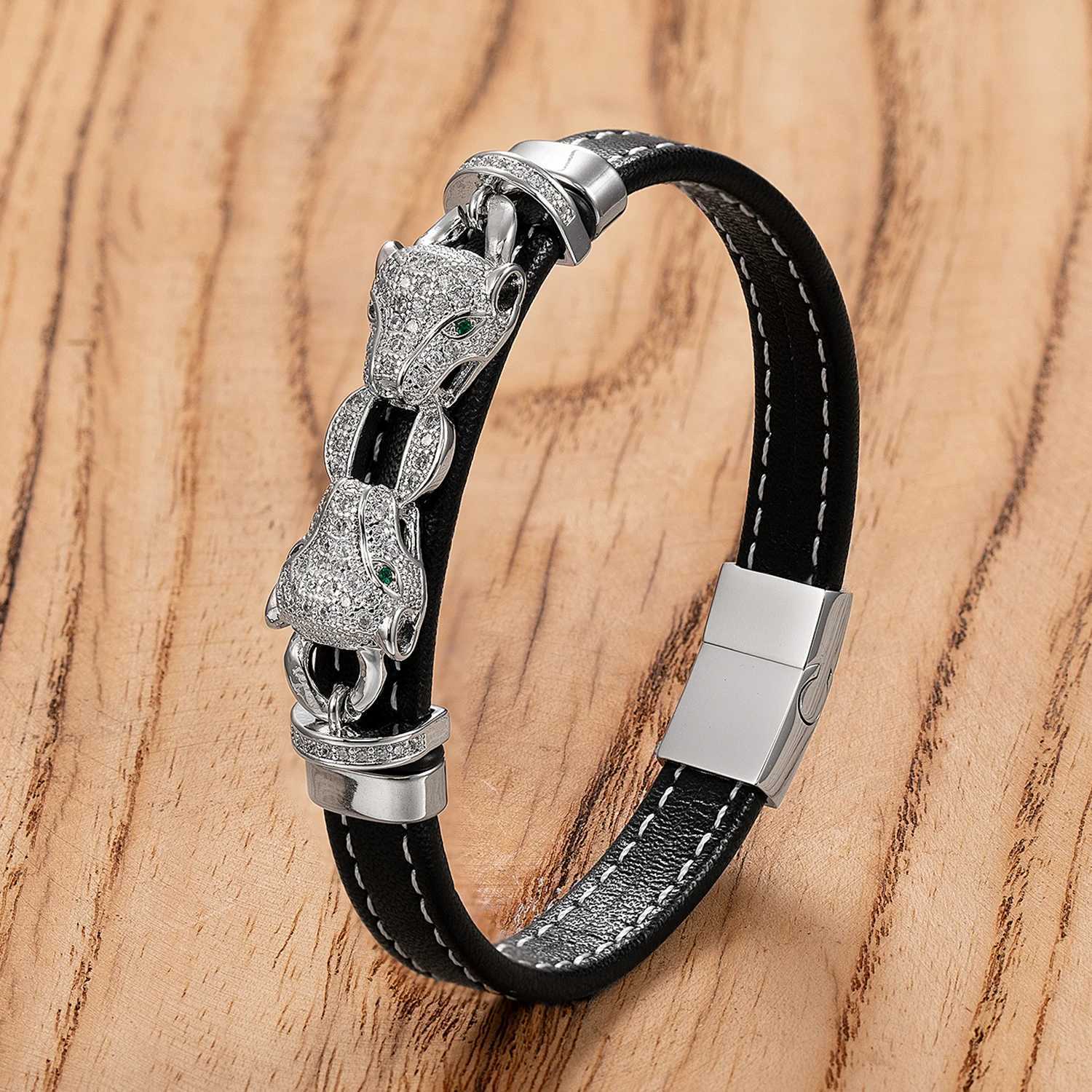 2024 New Style Classic Animal Leopard Head Hand Leather Braided Stainless Steel Bracelet For Man Woman Daily Wear Jewelry Gift W250121