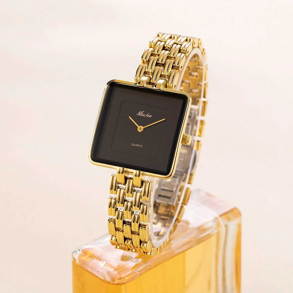 UTHAI Watch Wen Business Light Luxury Brand Middle Eastern Style Simple Waterproof Square Ladies Fashion Quartz Clock Watches X250203
