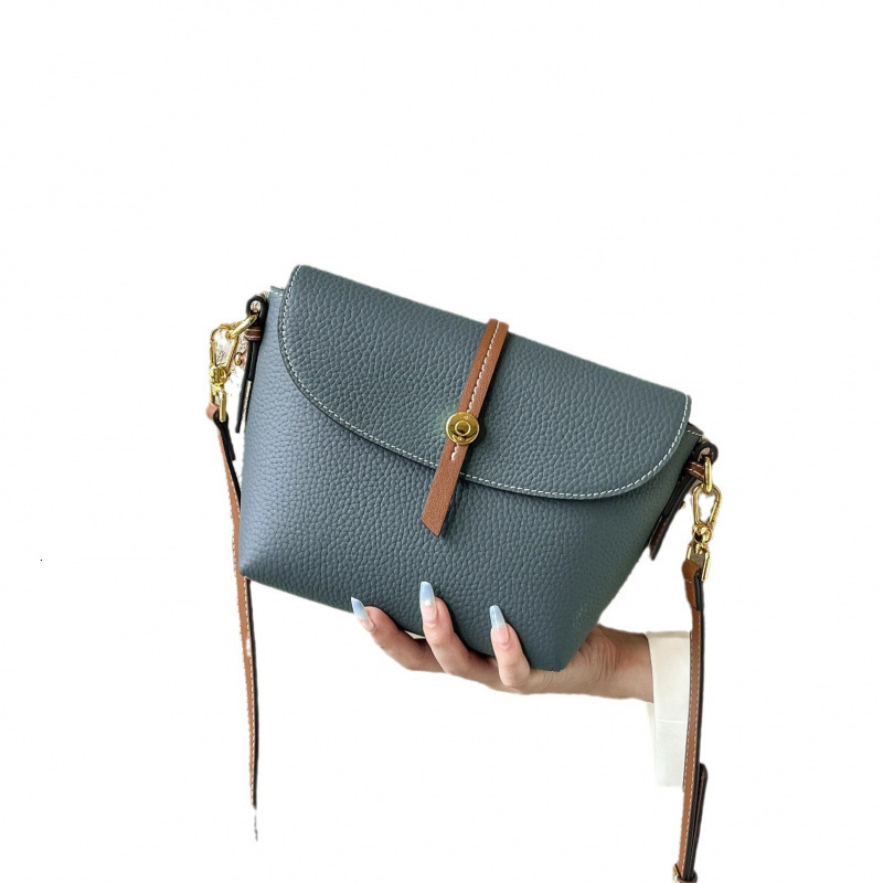 Bag 2025 New Summer Genuine Leather Single Shoulder Crossbody Small Bag, High-End Texture Backpack, Niche Shell Bucket Women's Bag