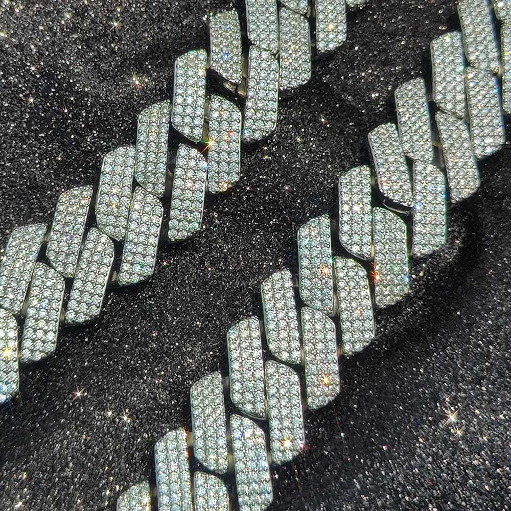 High Quality Hip Hop Jewelry 20mm Bling d Out Necklace Three Row Thick And Heavy Cuban Link Chain Necklace For MenXJ250114