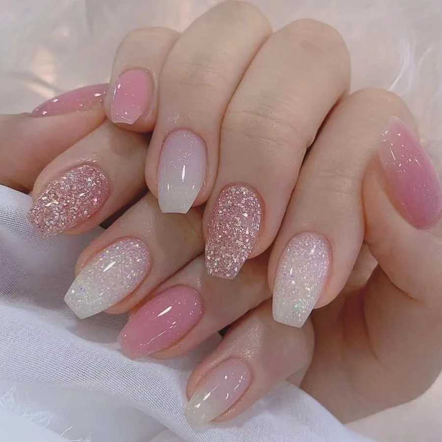 24Pcs Glitter Gradient White False Nails Set Short Square Head Press on Nails Wearable French Manicure Tips Full Cover Fake NailW250120