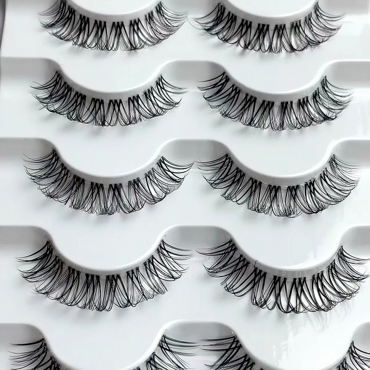 5Pairs Natural Look Wispy Fluffy D Curl Eyelash Extension False Eyelashes Clear Band Russian Strip Lashes 250110