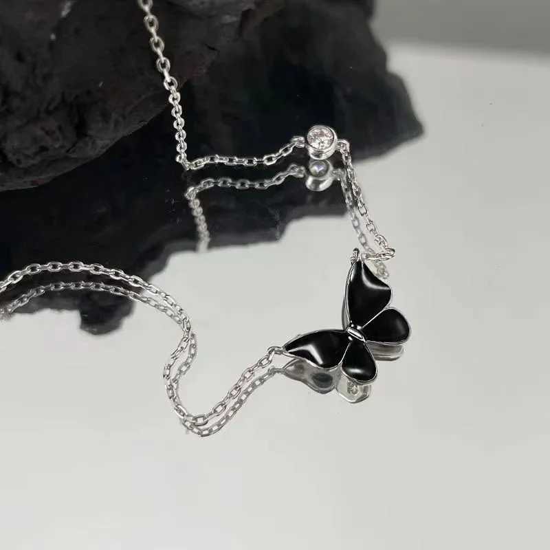 Black Butterfly Pendant Necklace for Women Personality Light Luxury Clavicle Chain Fashion Collar Chain Jewellery XJ250121