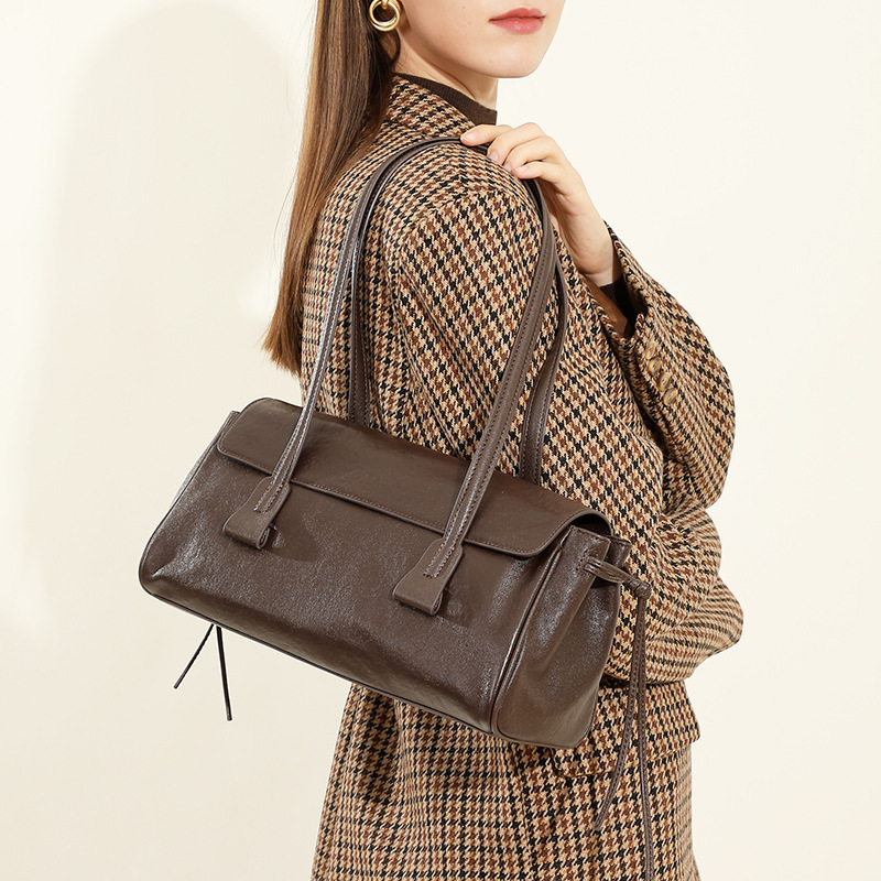 Bag New Autumn Winter Products: Vegetable Tanned Cowhide Armpit High-End Feel, Hand-Held Pillow, Women's Bag, Popular And Versatile Single Should