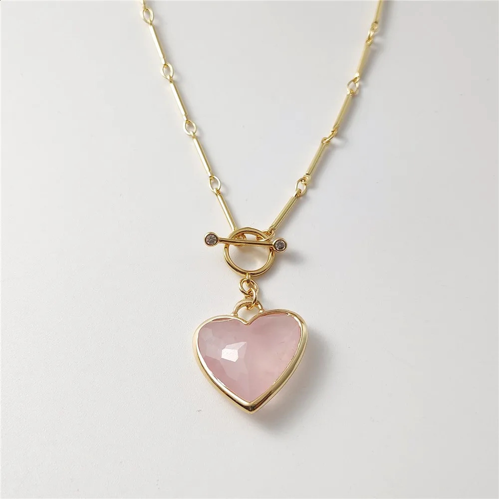 FUWO Wholesale Natural Rose Quartzs NecklaceLove Heart Shaped Pink Crystal With 17 Golden Stick OT Chain Jewelry 5Pcs NC478 250117