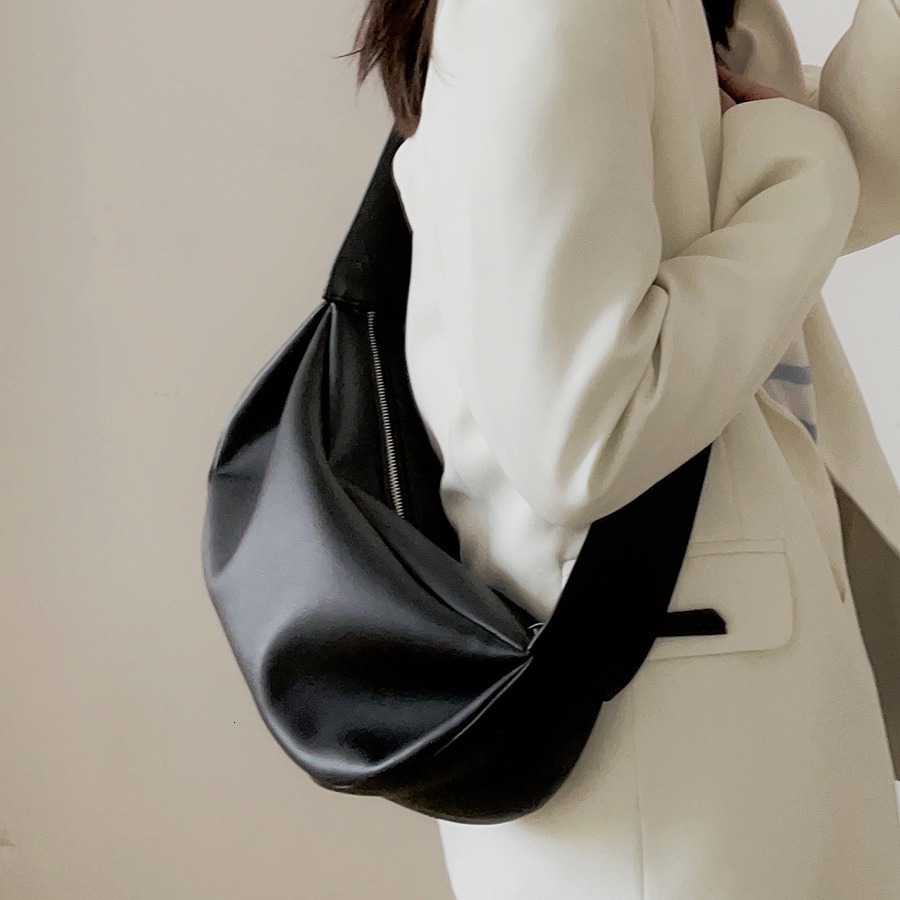 Bag Fashionable Pleated Lazy Crossbody Dumpling Genuine Leather Wide Strap Cloud Underarm 2024 New Single Shoulder Bag For Women
