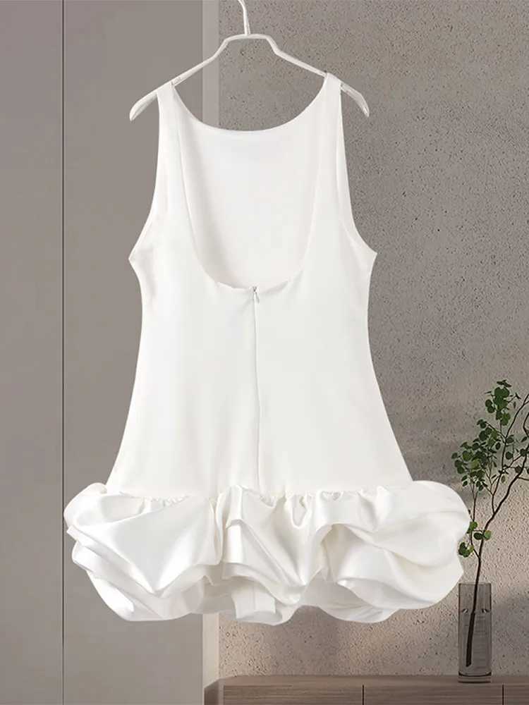 White Ruffled Hem Folds Women Mini Dress Ele Sveless Backless Zipper Fe Dresses 2024 Summer Lady Evening Party RobesXJ250115
