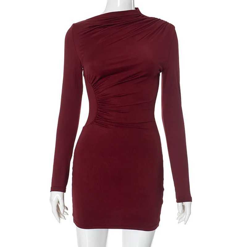 Sweet Werty Solid Shrink Fold Slant Neck Vestido 2025 Autumn Fashion Long Sve Sexy Spicy Girls Basics Short Bag Hip DressXJ250115