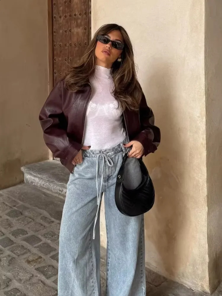 Women Burgundy Lapel Pu Short Leather Jacket Chic Zipper Long Sleeves Pocket Coat Autumn Female Commuting Street Coats 250122