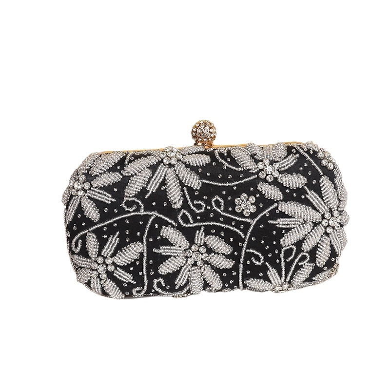 Feng Shui Banquet Handmade Three Dimensional Embroidered Diamond Set Handheld Bridal Cheongsam Light Luxury Women's Bag